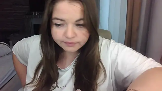 Snapshot of cute__cherry chatting on 16, 10, 2025 cute  cherry online show from 16, 10, 2025