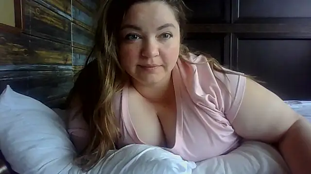 Snapshot of cute__cherry chatting on 18, 6, 2026 cute cherry online show from 18, 6, 2026