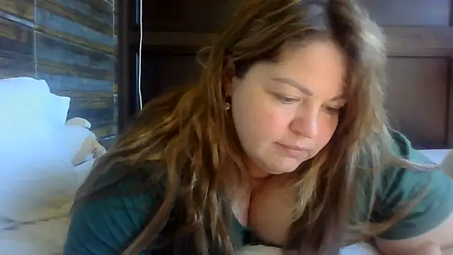 Snapshot of cute__cherry chatting on 19, 6, 2026 cute cherry online show from 19, 6, 2026