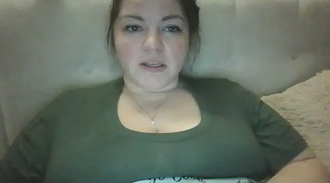 Snapshot of cute__cherry chatting on 10, 1, 2025 cute  cherry online show from 10, 1, 2025