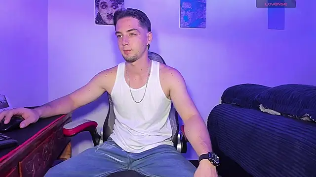 Alex smith00 online show from 4, 10, 2025