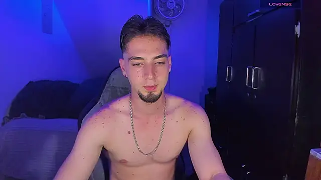 Alex smith00 online show from 5, 2, 2026