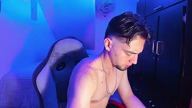 Alex smith00 online show from 17, 2, 2026