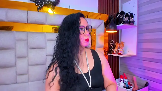 Snapshot of bigass_monic chatting on 30, 6, 2026 bigass monic online show from 30, 6, 2026
