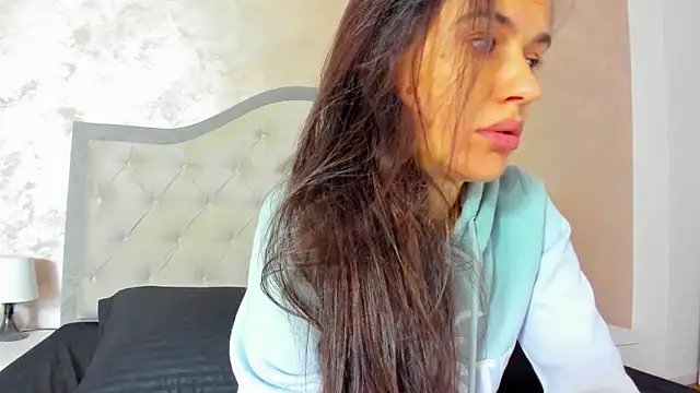 JennaMyers online show from 8, 11, 2025