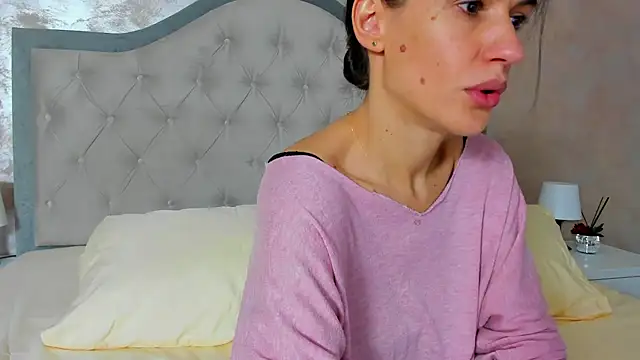 JennaMyers online show from 7, 10, 2025