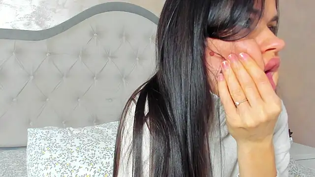 JennaMyers online show from 16, 12, 2025