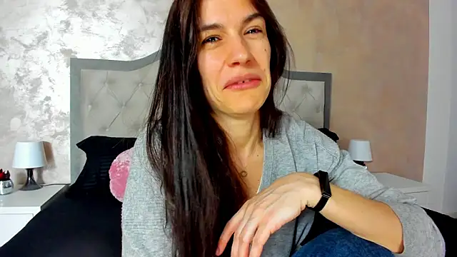 JennaMyers online show from 8, 4, 2026