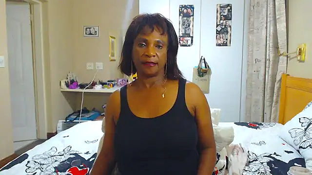Snapshot of Hotgrannyx chatting on 23, 2, 2025 Hotgrannyx online show from 23, 2, 2025