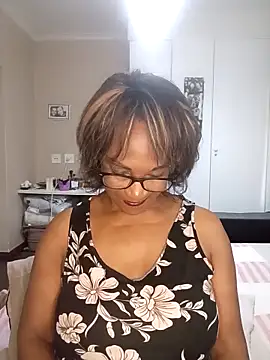 Hotgrannyx online show from 1, 11, 2025