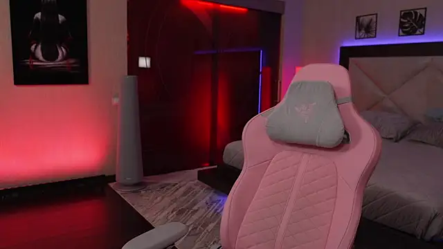 GirlGogo online show from 25, 11, 2025