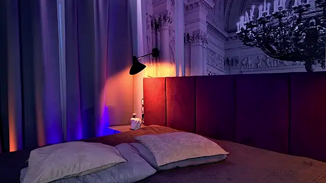 SofiaFoster  online show from 27, 1, 2025