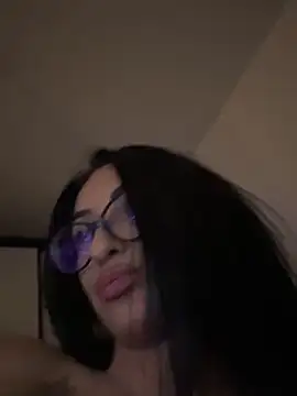 NikkiStarX online show from 4, 2, 2026