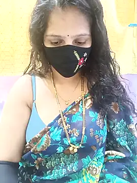 Rising Smiler online show from 26, 11, 2025