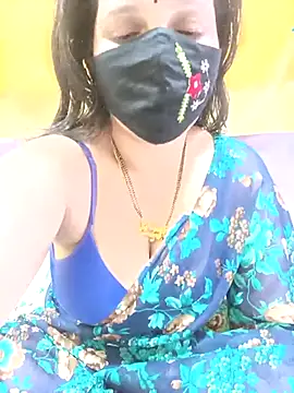 Rising Smiler online show from 30, 11, 2025