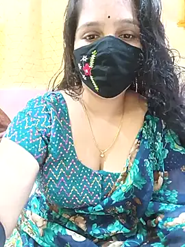 Rising Smiler online show from 19, 10, 2025