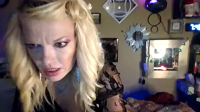 marilyn420 online show from 11, 2, 2026