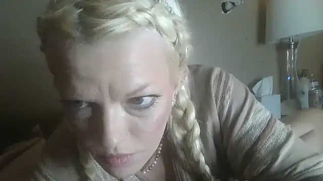 marilyn420 online show from 18, 7, 2026