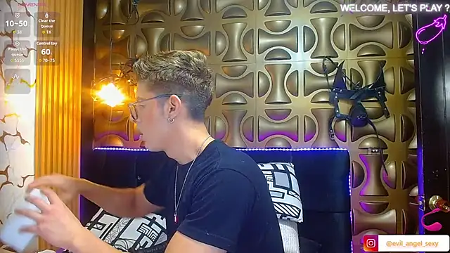 angel sexyevil online show from 15, 11, 2025