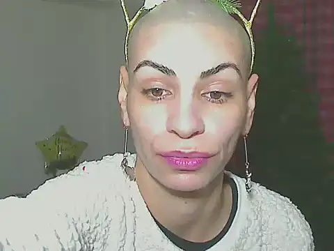 hotSANDRA STARR online show from 22, 12, 2025