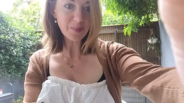 TopsyWilde online show from 17, 12, 2025