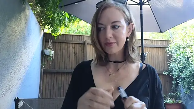 TopsyWilde online show from 28, 10, 2025