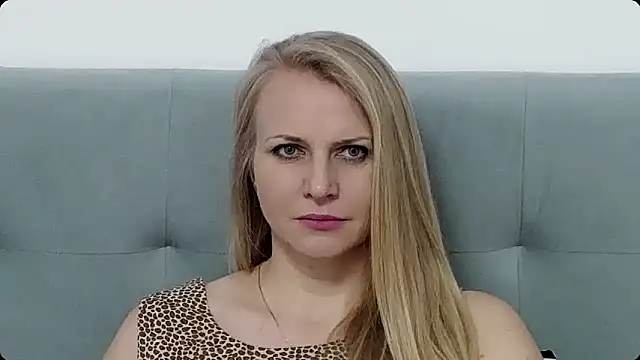 Snapshot of K__Adrienne chatting on 11, 1, 2025 K Adrienne online show from 11, 1, 2025