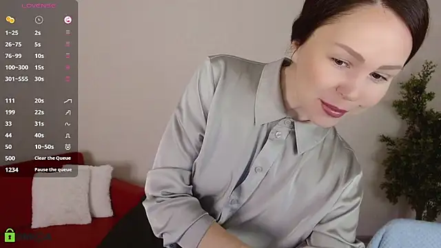 VickyGolden online show from 3, 4, 2026