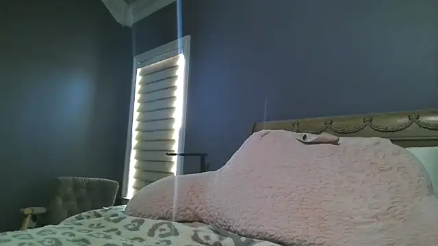 Lisaisluscious online show from 28, 2, 2026