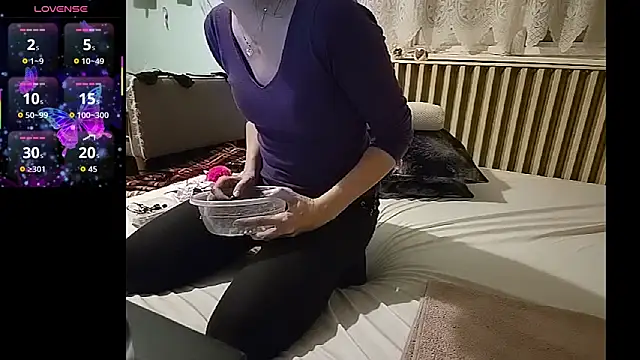 Analimado18 online show from 27, 10, 2025