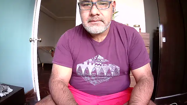 Snapshot of PhillDrake11 chatting on 28, 5, 2026 PhillDrake11 online show from 28, 5, 2026