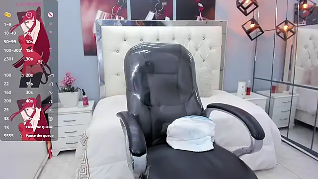 pearl weet online show from 11, 3, 2026