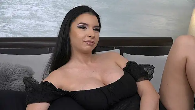 Snapshot of Natanniella chatting on 11, 6, 2026 Natanniella online show from 11, 6, 2026
