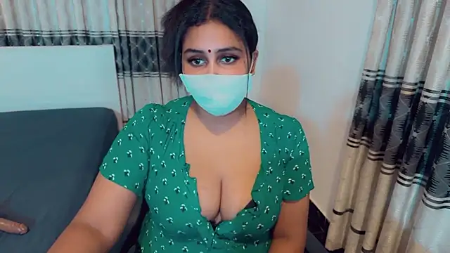 Snapshot of SonY_CaM chatting on 18, 7, 2026 SonY CaM online show from 18, 7, 2026