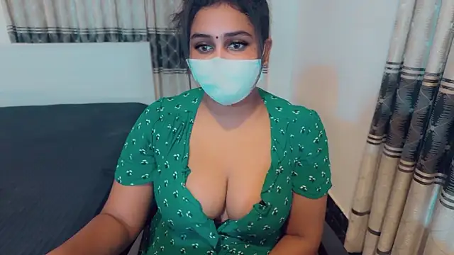 Snapshot of SonY_CaM chatting on 18, 6, 2026 SonY CaM online show from 18, 6, 2026