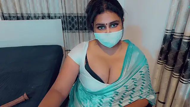 Snapshot of SonY_CaM chatting on 8, 7, 2026 SonY CaM online show from 8, 7, 2026