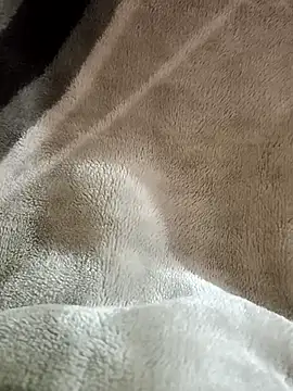 Snapshot of Deluxe_dick chatting on 14, 11, 2025 Deluxe dick online show from 14, 11, 2025