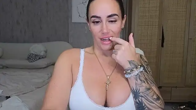 LibbyLoveHeartx online show from 3, 10, 2025