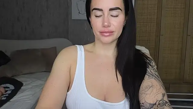 LibbyLoveHeartx online show from 22, 11, 2025