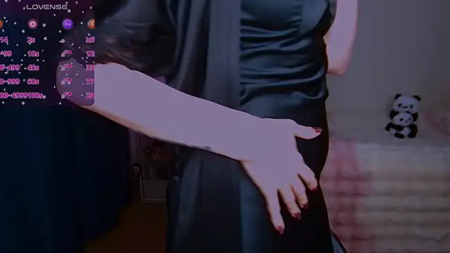 Snapshot of Bonnie_B__ chatting on 8, 11, 2025 Bonnie B online show from 8, 11, 2025