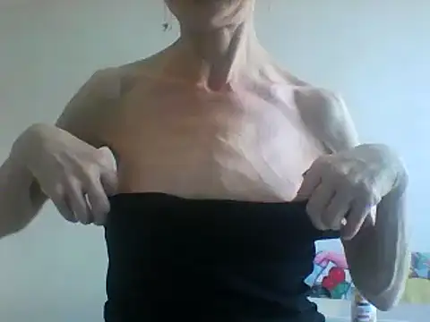 SwettyViktory online show from 10, 4, 2026