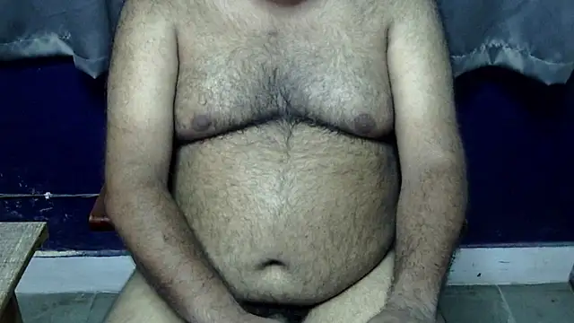 Snapshot of hairysubcub_70 chatting on 11, 6, 2026 hairysubcub 70 online show from 11, 6, 2026