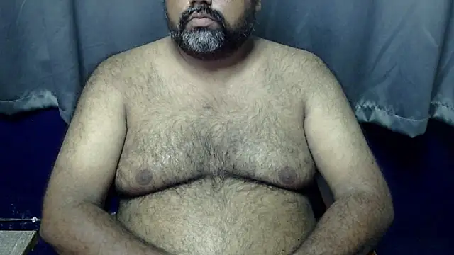 Snapshot of hairysubcub_70 chatting on 6, 7, 2026 hairysubcub 70 online show from 6, 7, 2026