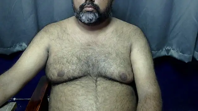 Snapshot of hairysubcub_70 chatting on 20, 7, 2026 hairysubcub 70 online show from 20, 7, 2026