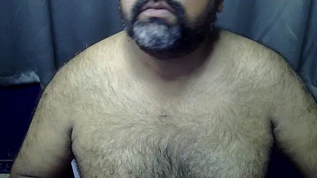Snapshot of hairysubcub_70 chatting on 11, 7, 2026 hairysubcub 70 online show from 11, 7, 2026