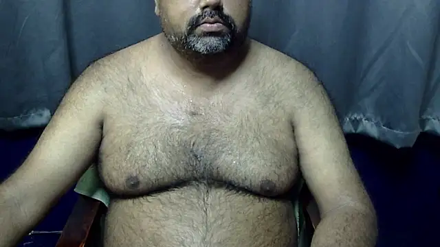 Snapshot of hairysubcub_70 chatting on 25, 6, 2026 hairysubcub 70 online show from 25, 6, 2026