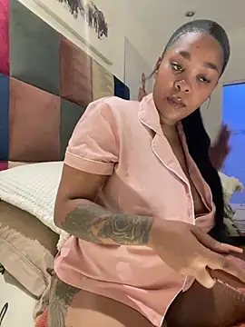 sexyTHANDO online show from 1, 2, 2026