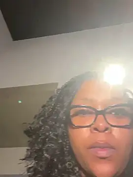 Snapshot of sexyTHANDO chatting on 16, 2, 2025 sexyTHANDO online show from 16, 2, 2025