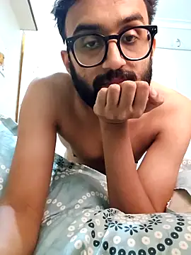 Snapshot of love4shownude chatting on 19, 10, 2025 love4shownude online show from 19, 10, 2025