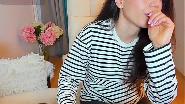 BellaAnna30 online show from 12, 2, 2025
